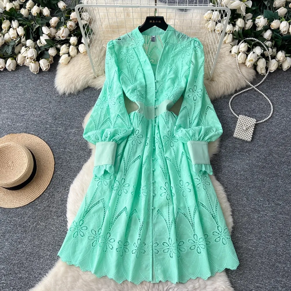 

Runway Luxury Autumn Dresses Women Vestidos Long Lantern Sleeve V-Neck Embroidery Lace Hollow Out Crochet Midi Dresses Vestido