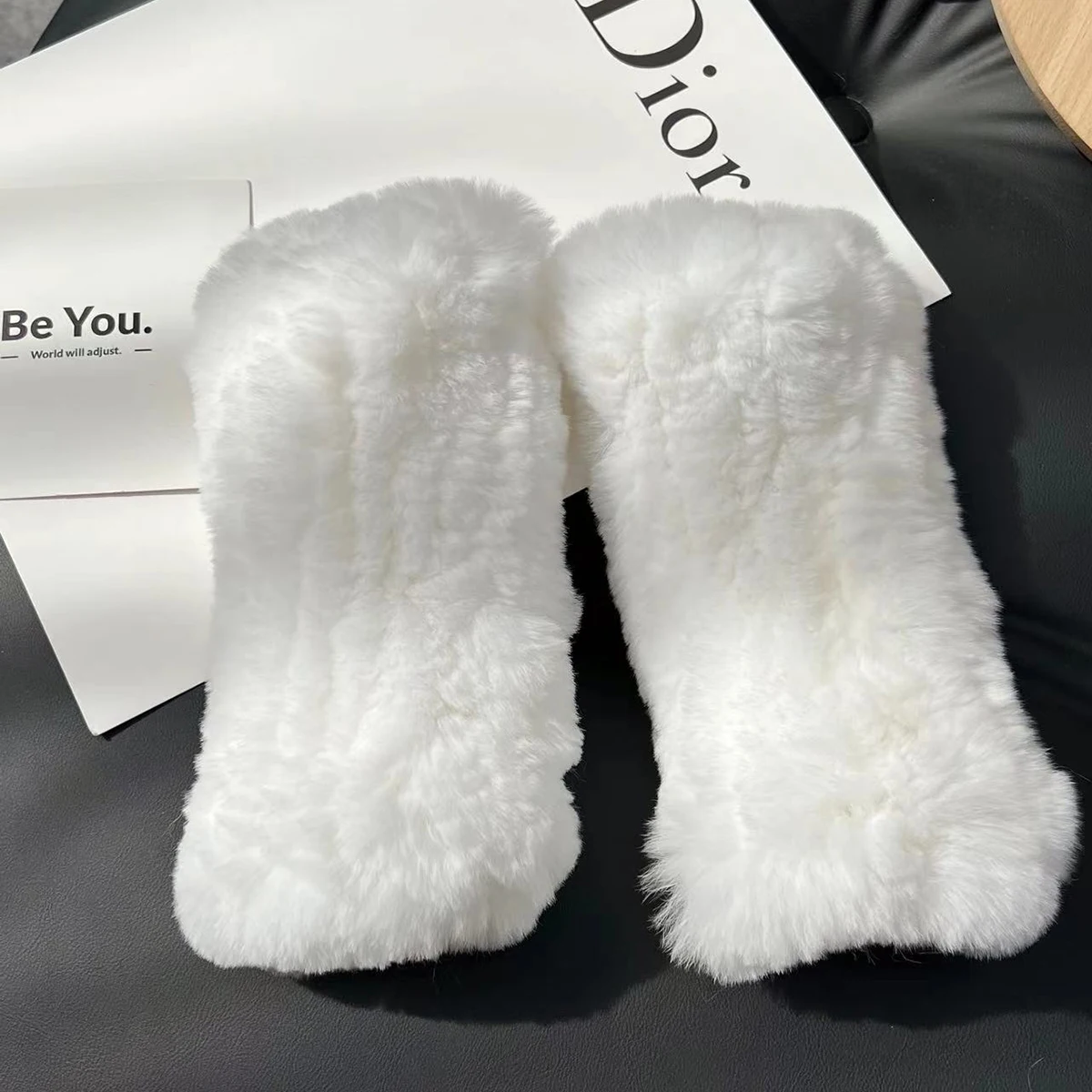 New Arrival Female Natural Rabbit Fur Gloves Knitted Warm Real Rex Rabbit Fur Mittens Women Winter Outdoor Rex Rabbit Fur Gloves