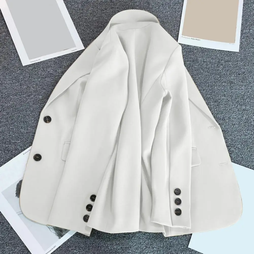 Casual Suit Coat Elegant Women's Lapel Suit Coat with Flap Pockets Two Buttons Solid Color Loose Fit Work for Professional