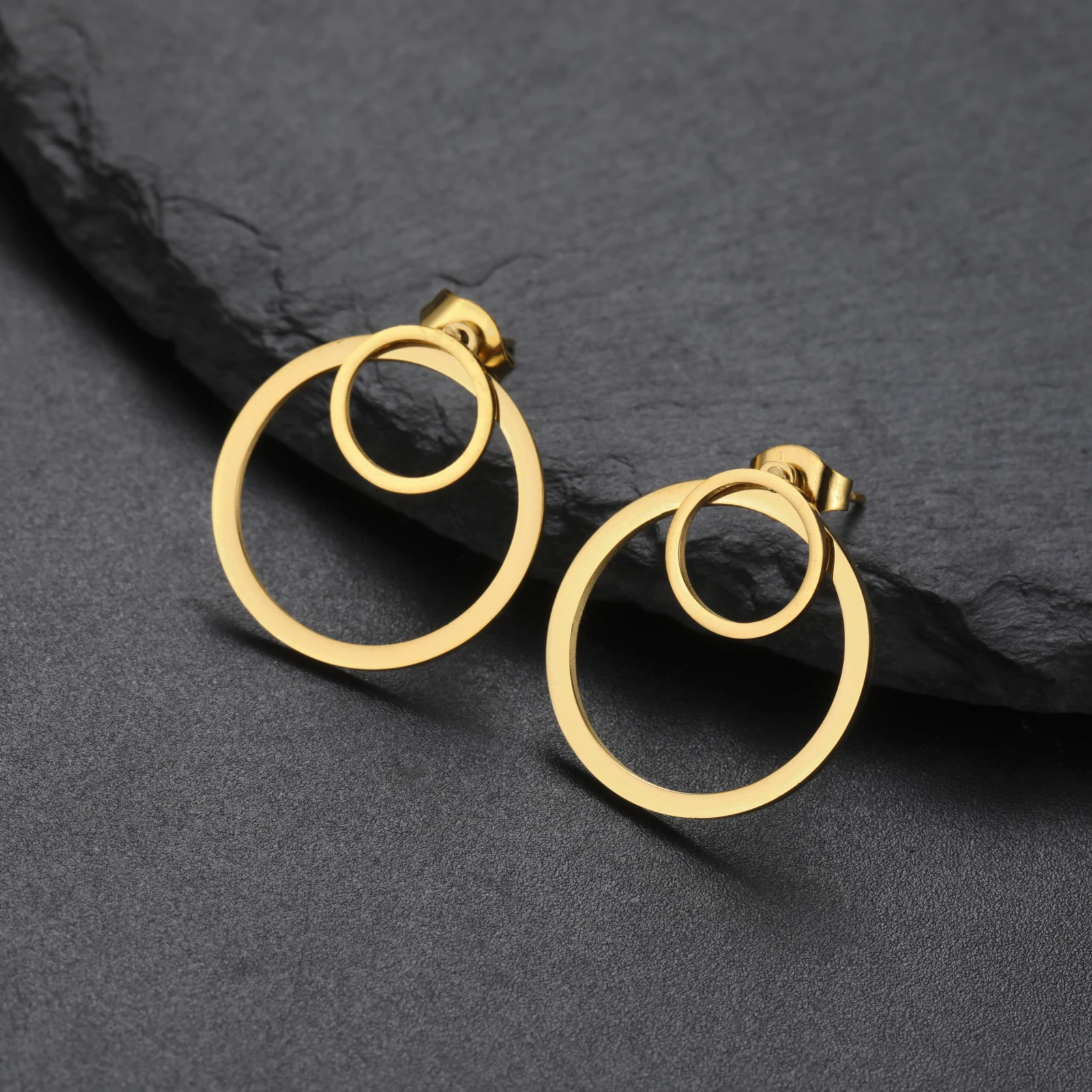 Skyrim Runde geometrische Ohrstecker für Damen, Edelstahl, goldfarben, minimalistische Ohrringe, trendiger Schmuck, Muttertagsgeschenk – Detail 6