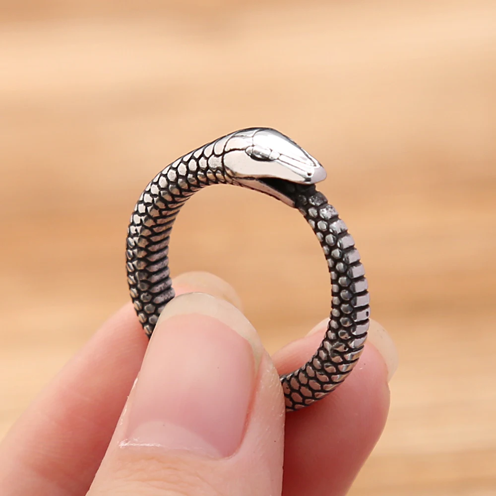 Bague Vintage Simple Norse Viking Ouroboros pour Hommes et Femmes, Acier Inoxydable, Punk Biker Animal Salle, Bijoux Cadeaux, Mode