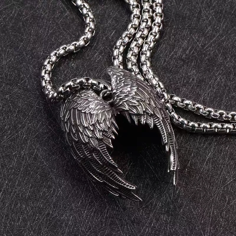 Fashion Creative Big Angel Wings Pendant Necklace Men Are Not Uncomfortable Punk Rock Hip-Hop Trend Jewelry