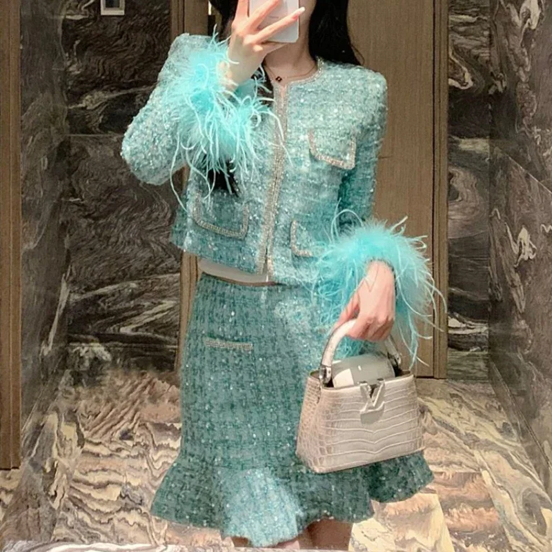 2 Piece Set Outfit for Christmas Luxury Green Sequins Feather Collar Sleeves Tweed Jacket + Fish Tail Skirt Two-piece Set Women