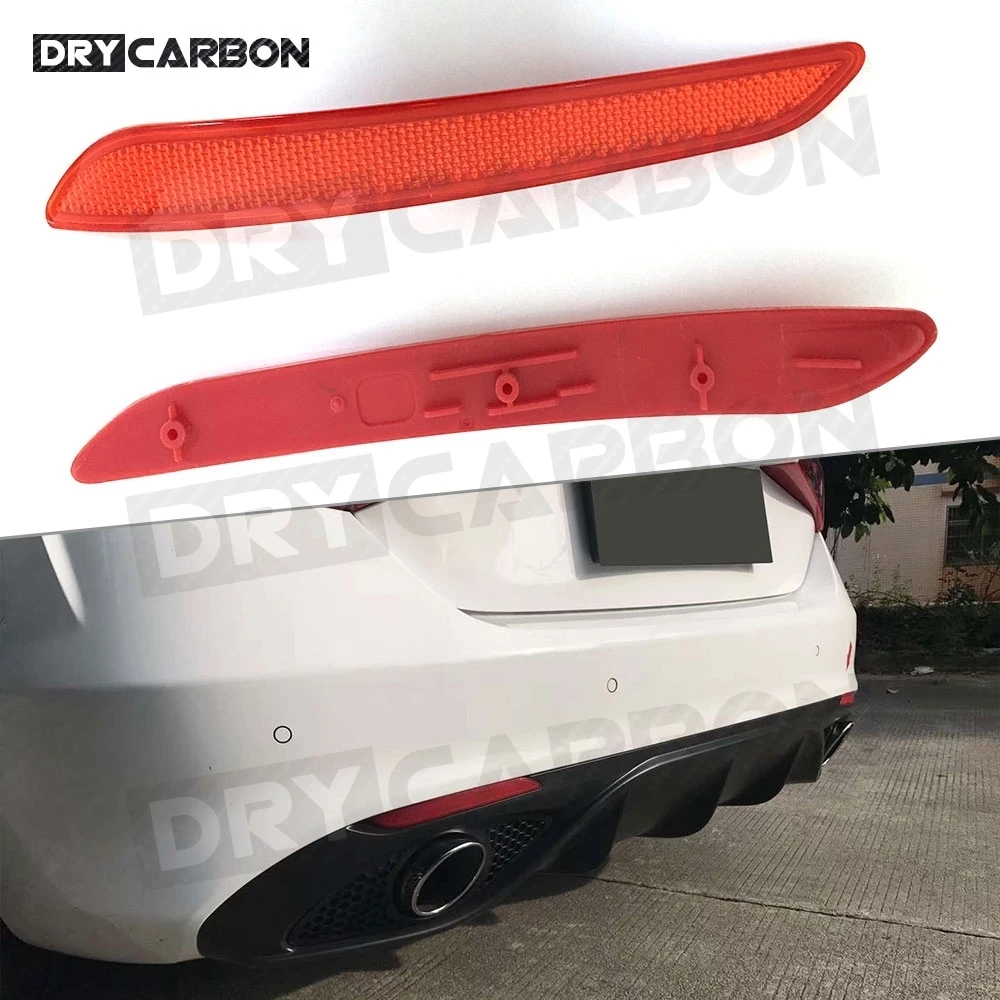 

Carbon Fiber Rear Lip Diffuser Spoiler with PP Material Bumper Guard Strip for Alfa Romeo Giulia 2016-2018 Sport Style