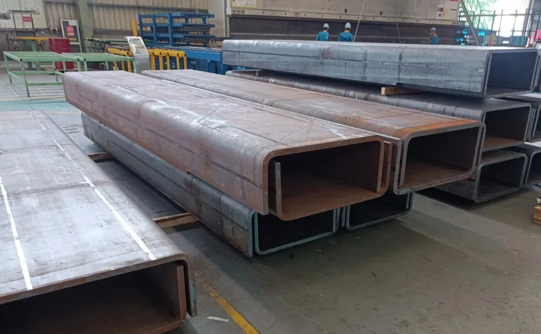 Steel Fabrication Supplier Large Vessel Ship Spare Beam Parts 30mm Ultrathick Steel Plate OEM Channel Parts Bending