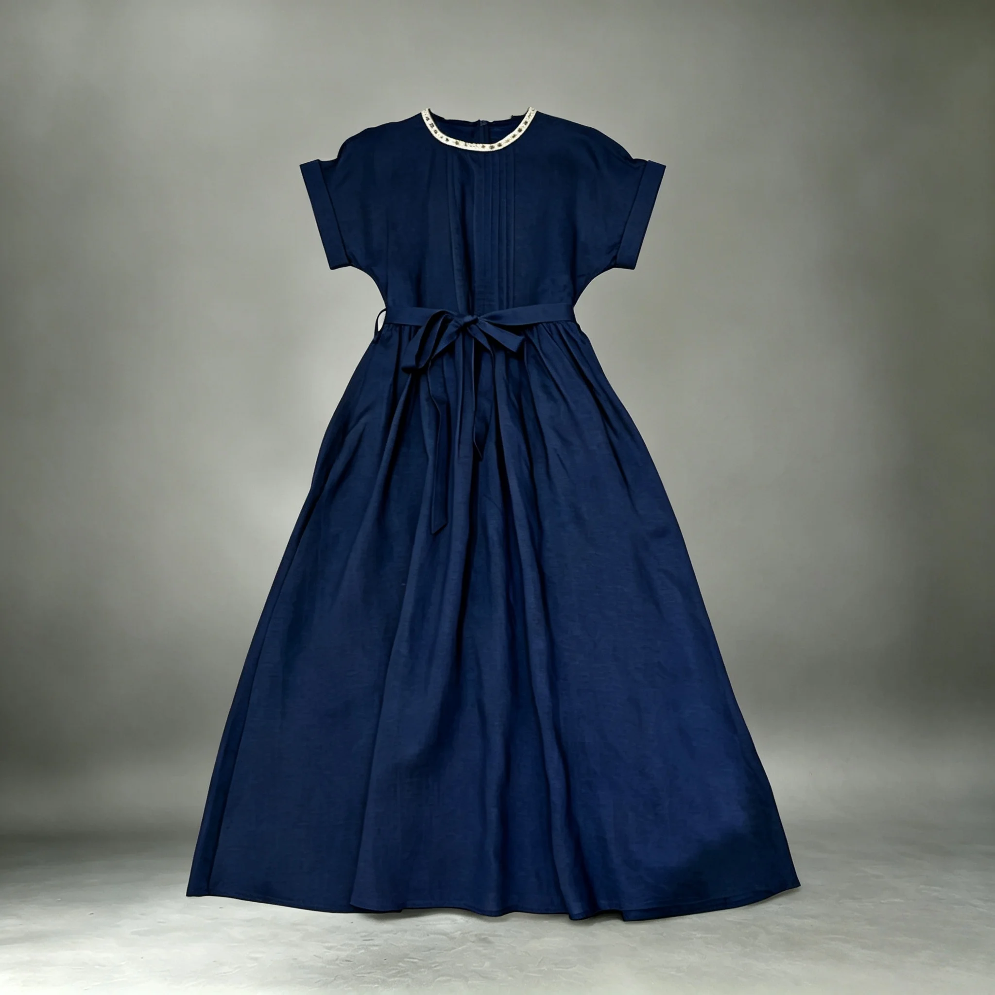 Women Beaded Neck Tie Waist Swing Midi Dress