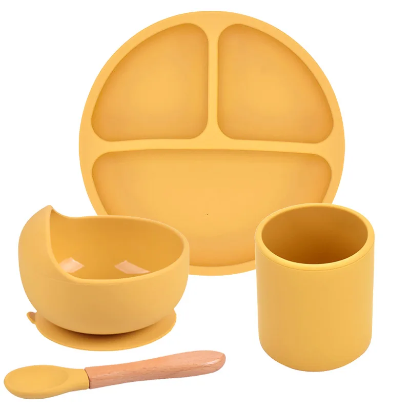 4Pcs New Baby Silicone Plate Cup Suction Bowl Wood Spoon Fork Set BPA Free Baby Dishes Portable Feeding Tableware For Children