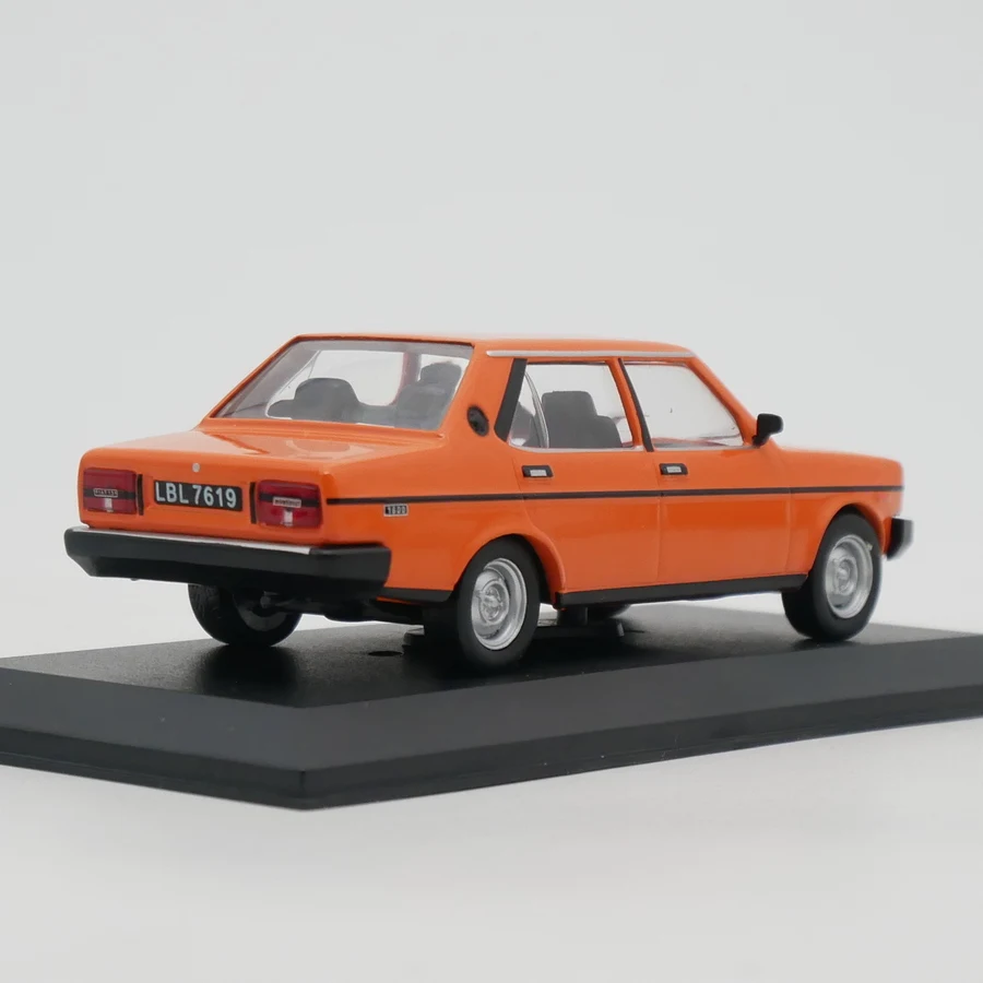 Ixo 1:43 Fiat 131P  Diecas Car Model Metal Toy Vehicle Alloy Collection Gifts