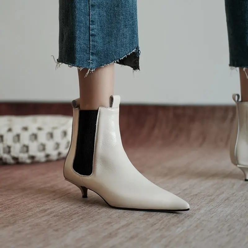 Krazing Pot 2025 Cow Leather Pointed Toe Strange Med Heels All-match European Concise Dress Party Brand Office Lady Ankle Boots