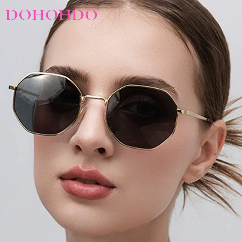 

Trendy Square Frame Metal Leg Women Sunglasses Luxury Brand Design Men Sunglass Driving Hiking Retro Eyewear Gafas De Sol UV400