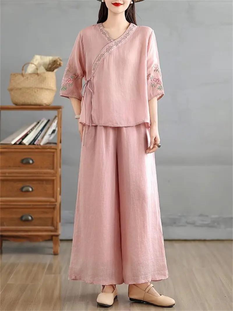 

Ramie Temperament Set For Women Summer 2025 New Chinese Style Embroidered V-Neck Shirt And Casual Pants Two Piece Outfit G1144