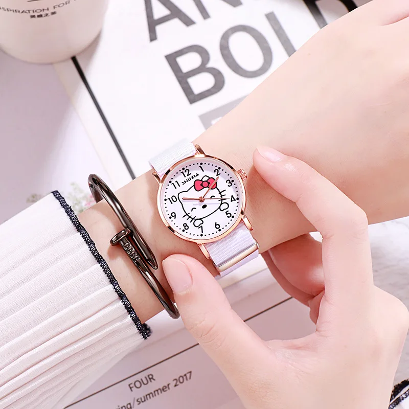 Sanrio Hello Kitty Watch Kawaii squisito orologio al quarzo decorativo Anti-caduta Cartoon Anime Figure Cute Children Girl Gift Fashion