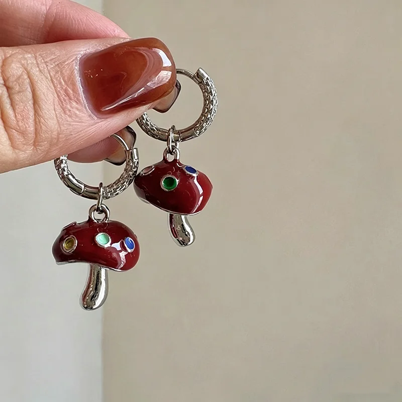 Vintage Creativity Oil-Drop Redwine Beads Mushroom Pendant Earrings for Women Fashion Accessories Charm Jewelry Party Gift