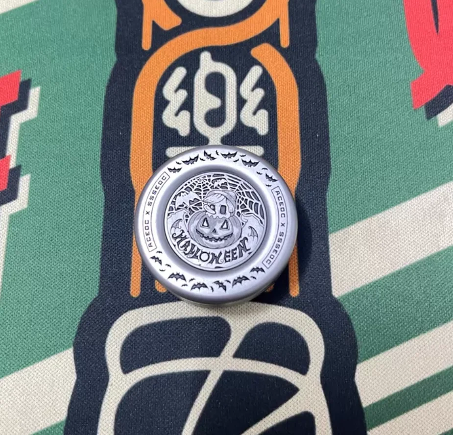 

Used EDC ACEdc MMC mechanical milk cap 3 made of stainless steel material Coin ppb coin fidget decompression toy