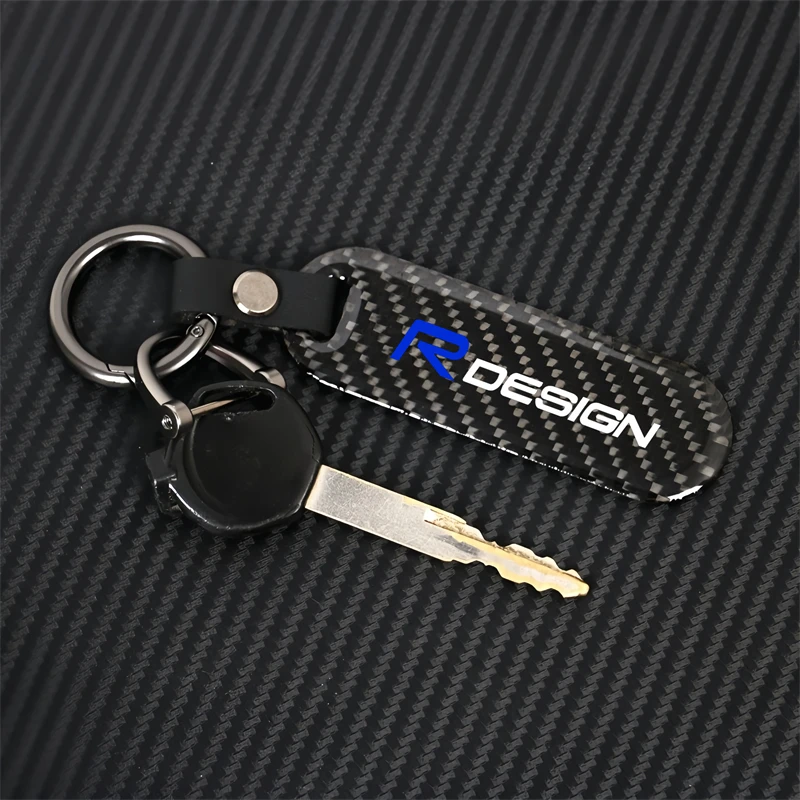 1PCS Carbon Fiber Car Keychain Key Chain Cool Pendant Keyring For For Volvo RDESIGN S60 S90 XC40 XC60 XC90 AWD Car Accessories