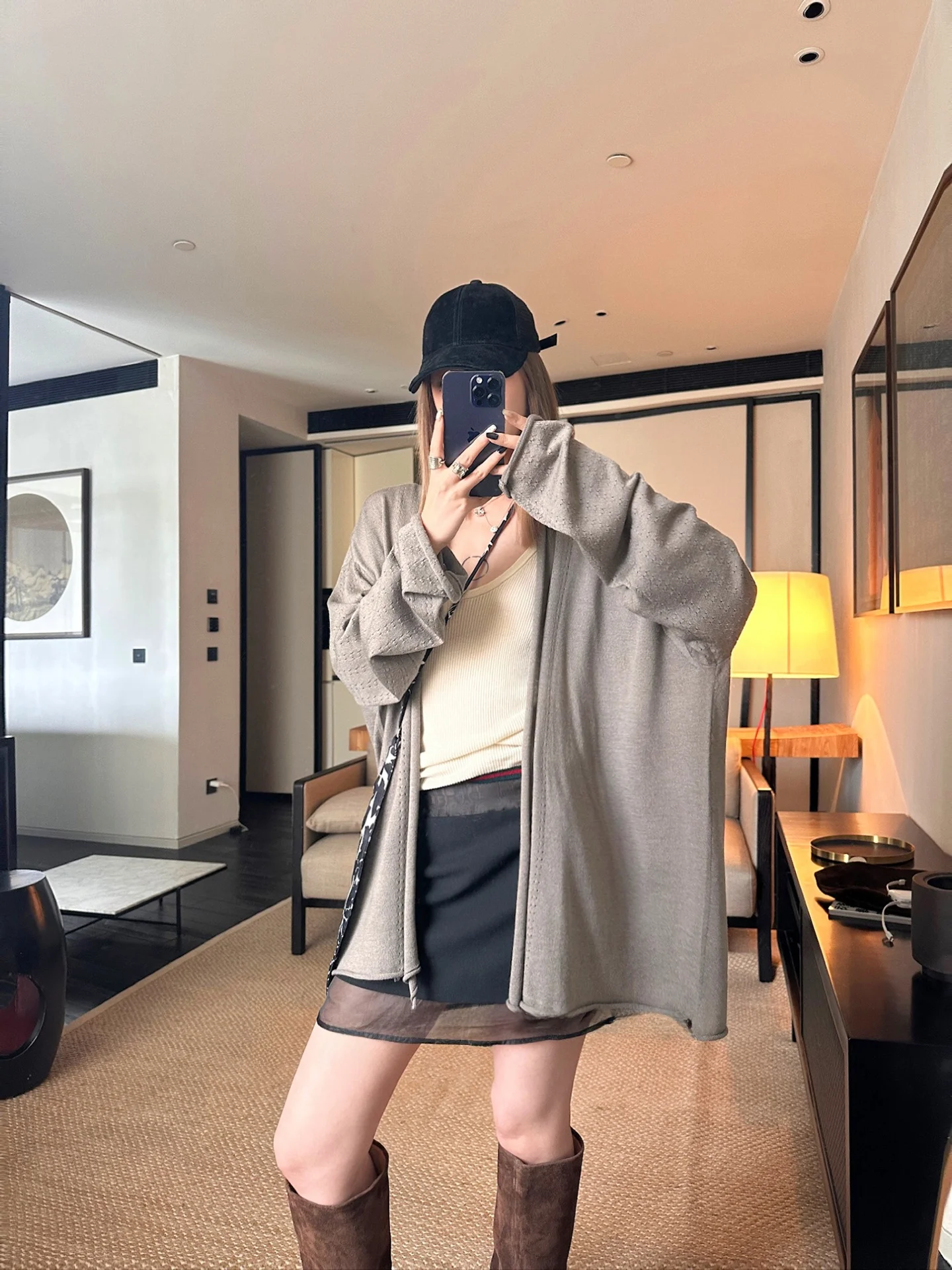 

Шерстяной вязаный повседневный женский свитер Swarthy Fly Fighter F-Attitude 0O средней длины, роскошный, струящийся, свободного кроя