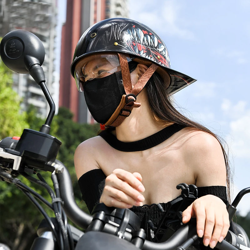 การรับรอง DOT หมวกกันน็อคครึ่งรถจักรยานยนต์หมวกกันน็อคมอเตอร์ไซค์กันลมผู้หญิง Retro Moto หมวกกันน็อคครึ่ง