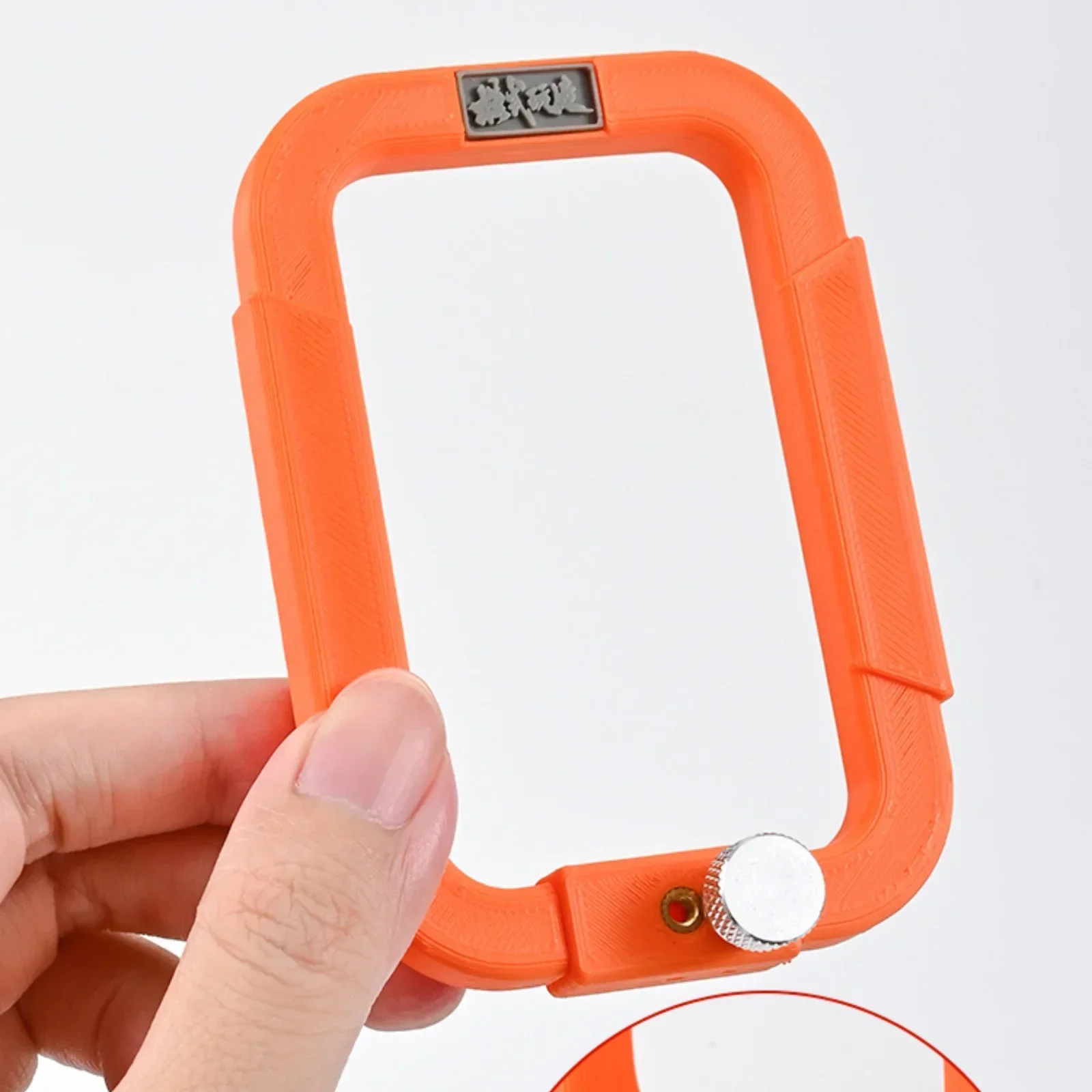 

MSWZ TS003 Handheld Stabilizer 1/35 Soldier Figure Model Painting Tools Fixed Holder for Model Hobby Craft Tools DIY Accessory