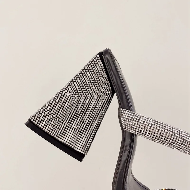 Glitter Rhinestones Triangle Thick Heel Slippers Sexy Street Woman Square Toe Dress Party Shoes New Summer Sandal Runway Style