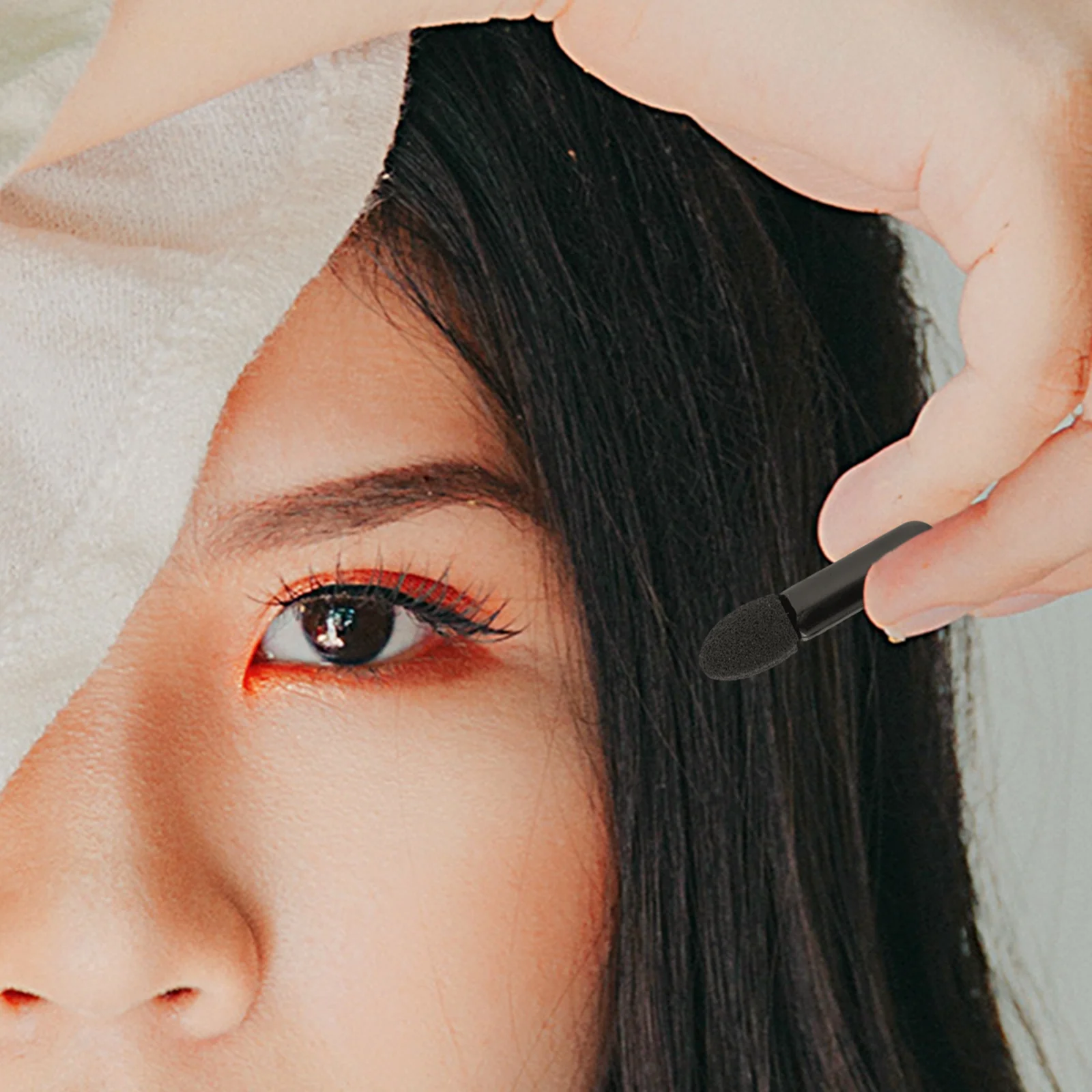 100 قطعة من فرش ظلال العيون بتصميم مريح، أداة مكياج محمولة خفيفة الوزن لتطبيق ظلال العيون، مستحضرات التجميل للاستخدام اليومي #4