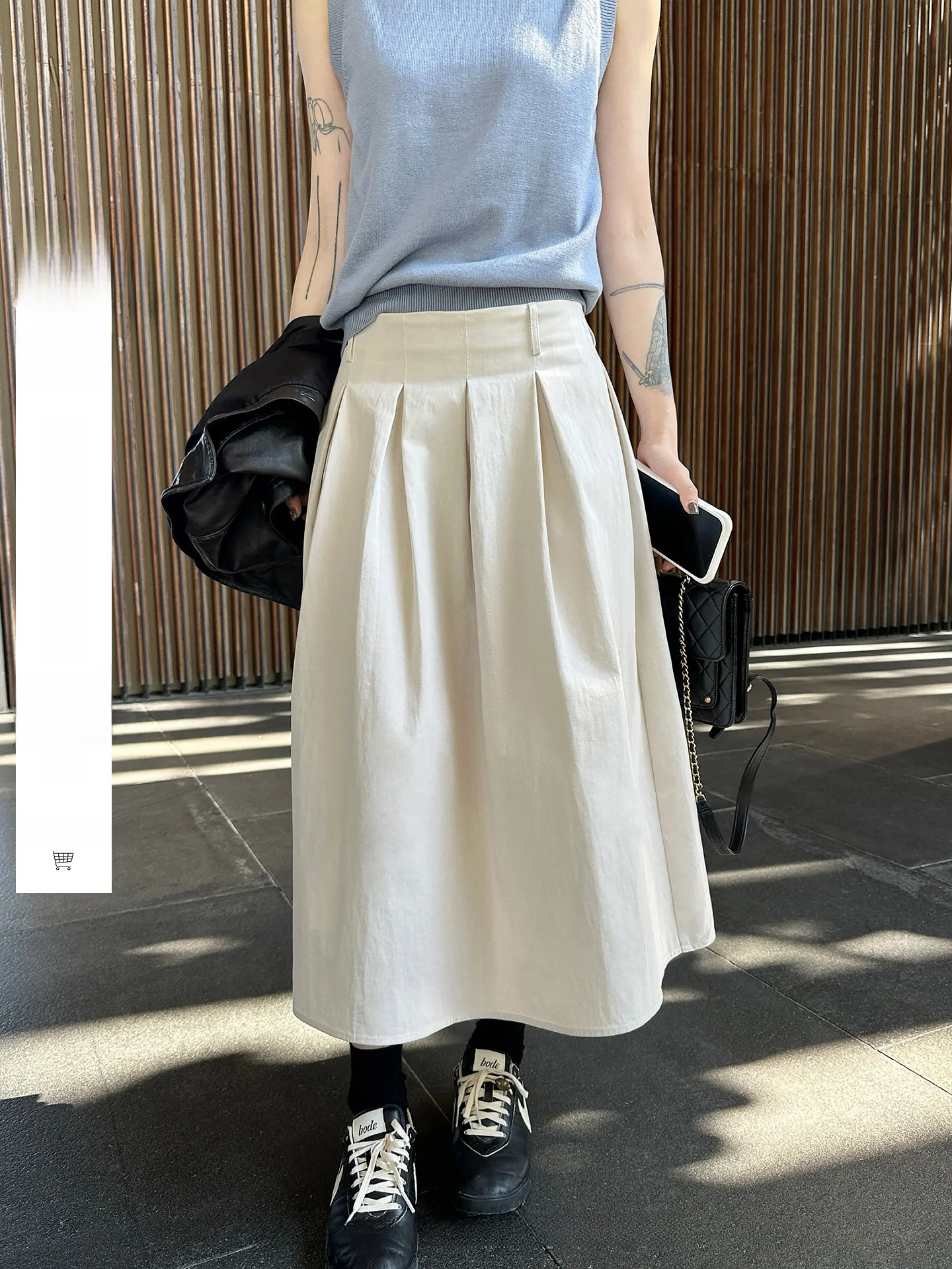 

Loose A-Line Midi Skirt Women's Spring Korean Style Simple Large Flounce Low Waist Umbrella Skirt in Beige