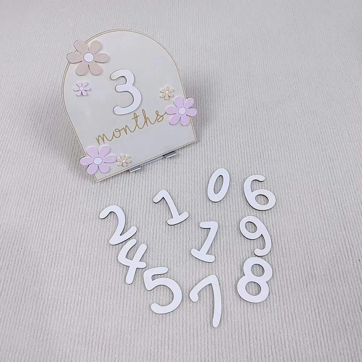 Wooden Baby Monthly Milestone Cards 3D Flowers Double Sides Girls Boys Newborn Photography Props Baby Milestone Photo Props