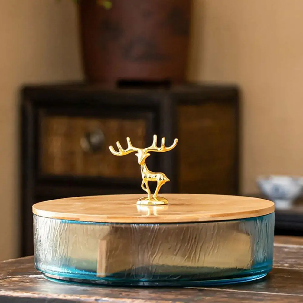2 pièces de boîtes à serviettes en papier en forme d'élan, décoration créative de bureau, ornement de cerf pour la maison, le bureau, le salon, avec couvercle doré en forme d'élan pour poser sur la table.