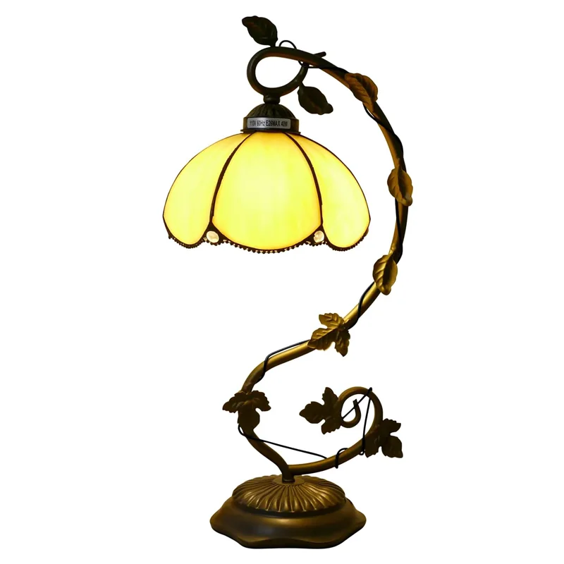 ￥% Style Table Lamp Handmade Stained Glass Beige Desk Lamp with Metal Leaf Iron Decor Vintage Curved Reading Light