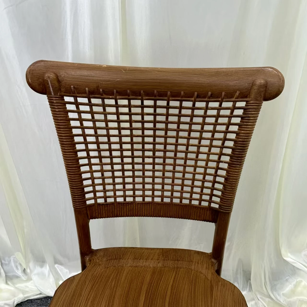 Brown Wedding Furniture Stackable Rental Event Back Rattan Plastic Wedding Hotel Dining Chair