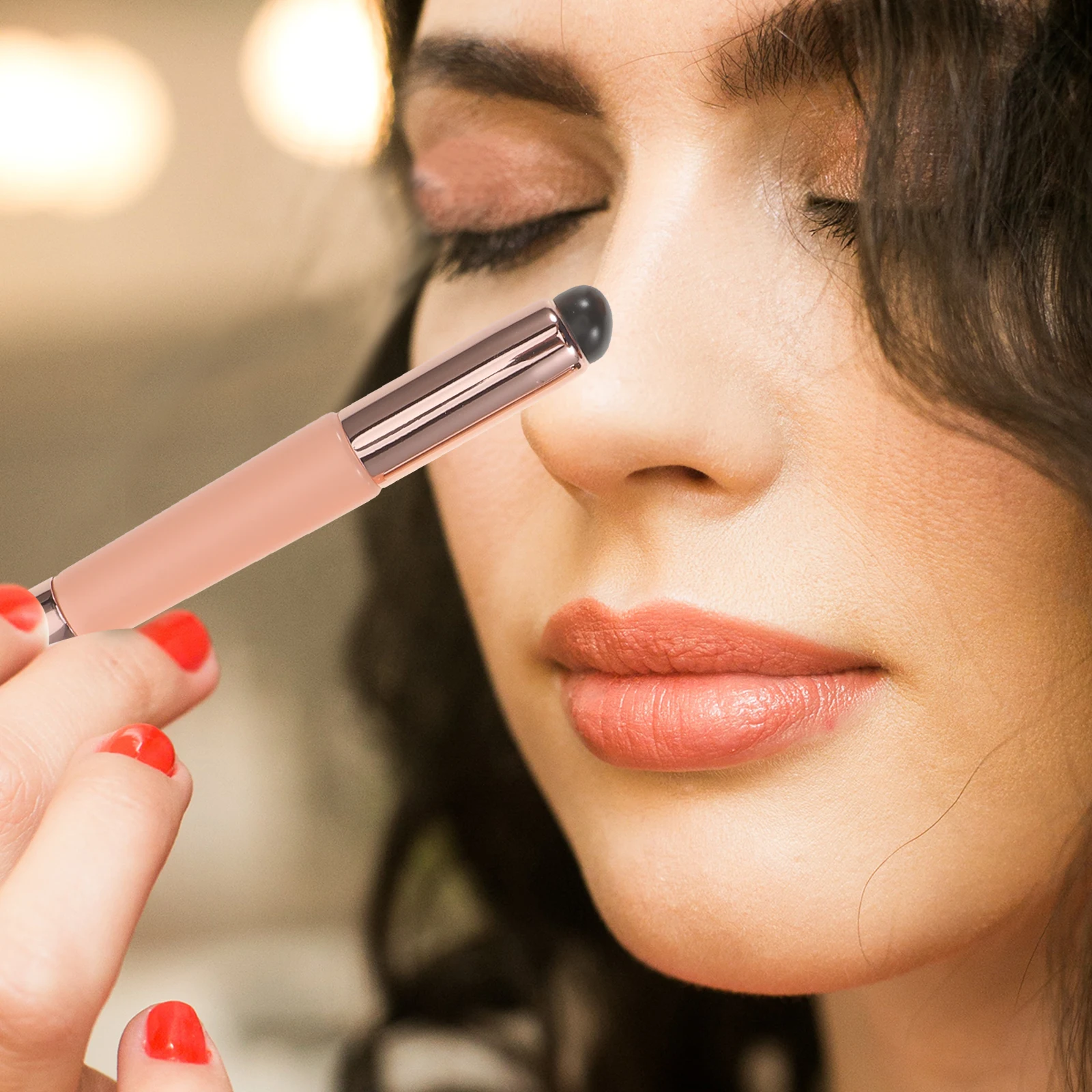 2-delige make-upborstelset met dubbele uiteinden, dubbelzijdige siliconen concealer-lippenborstel, intrekbare, schone hoes, draagbaar reisgebruik