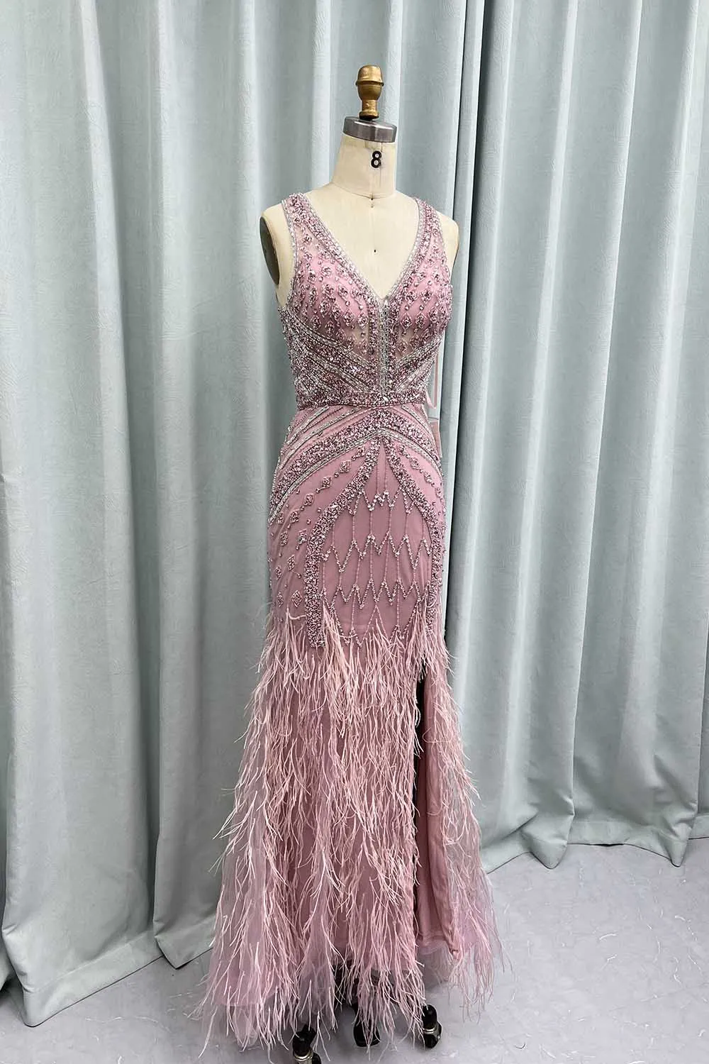 YQLNNE Pink Feathers Crystals Long Slit Evening Dresses Mermaid V Neck Tulle Beaded Weddding Party Gown