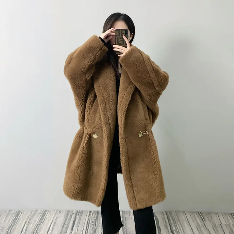 2024 Women Luxury Teddy Coats Winter Thick Warm Natural Fur Overcoat Fashion Turn Down Collar Outerwear Long Coat