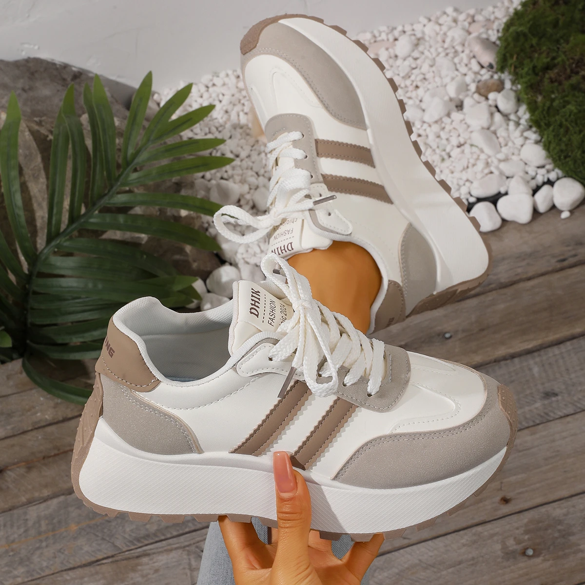 Women Chunky Sneake… - image