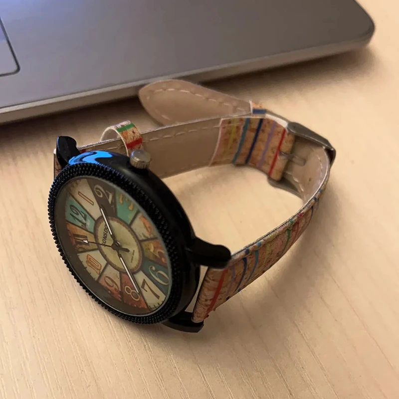 Vintage Turntable ผู้ชายและผู้หญิงนาฬิการูปแบบลายหนัง Lucky Boy และสาวนักเรียนควอตซ์นาฬิกานาฬิกาของขวัญวันเกิด