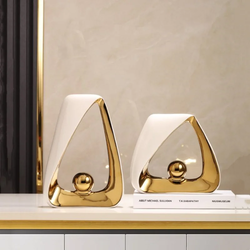 Ceramic Crafts Geometric Triangles Golden Ball Skeleton Sculpture Abstract Ornaments Decorative Figurines Home Decoration