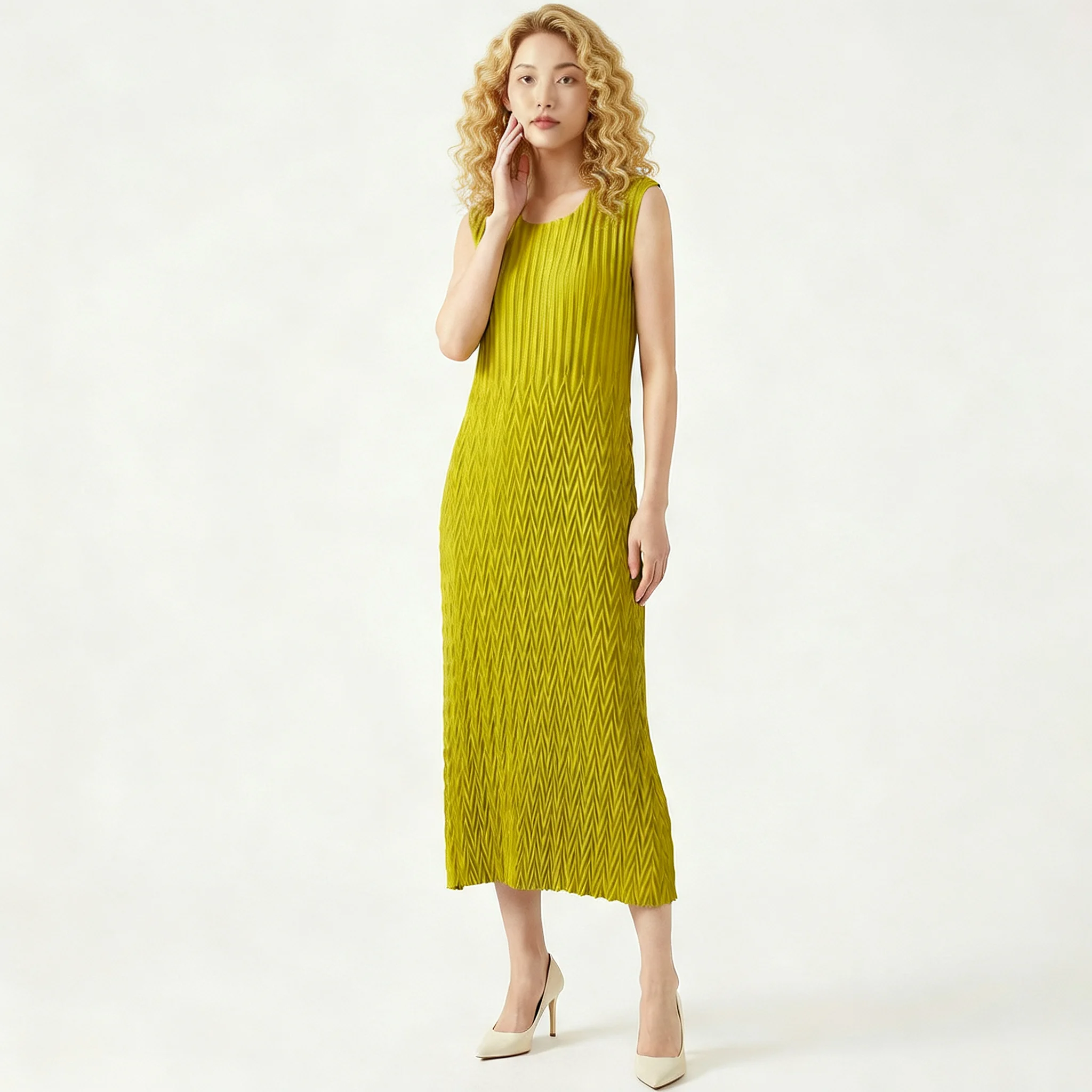 

Miyake Pleated Summer Dress Solid Color Sleeveless Round Neck Korean Version Fashionable and Comfortable Mid Length Dress