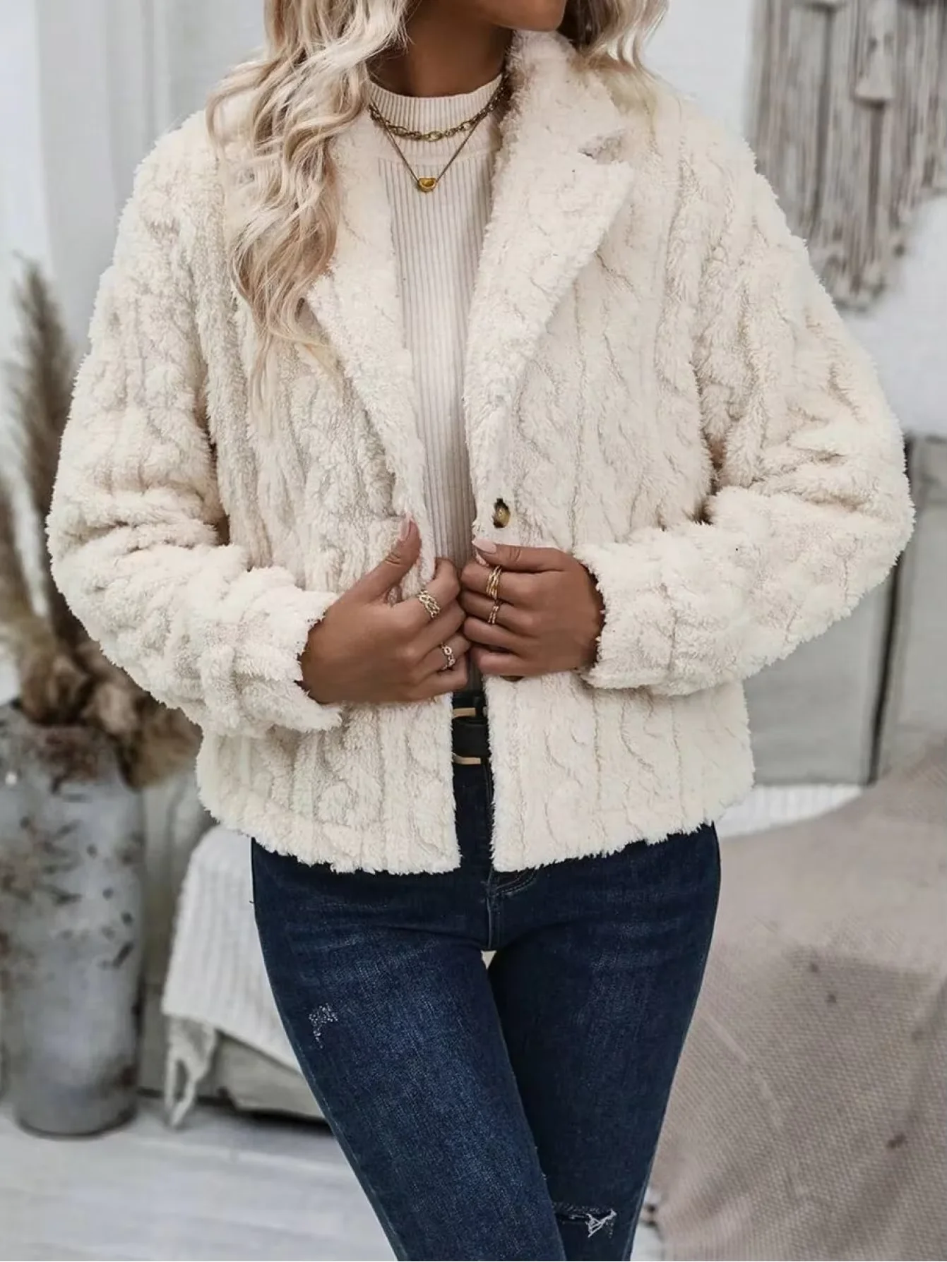 

Women's Autumn Winter Plush Coat European American Fashion Lapel Button Jacket New Style for Ladies