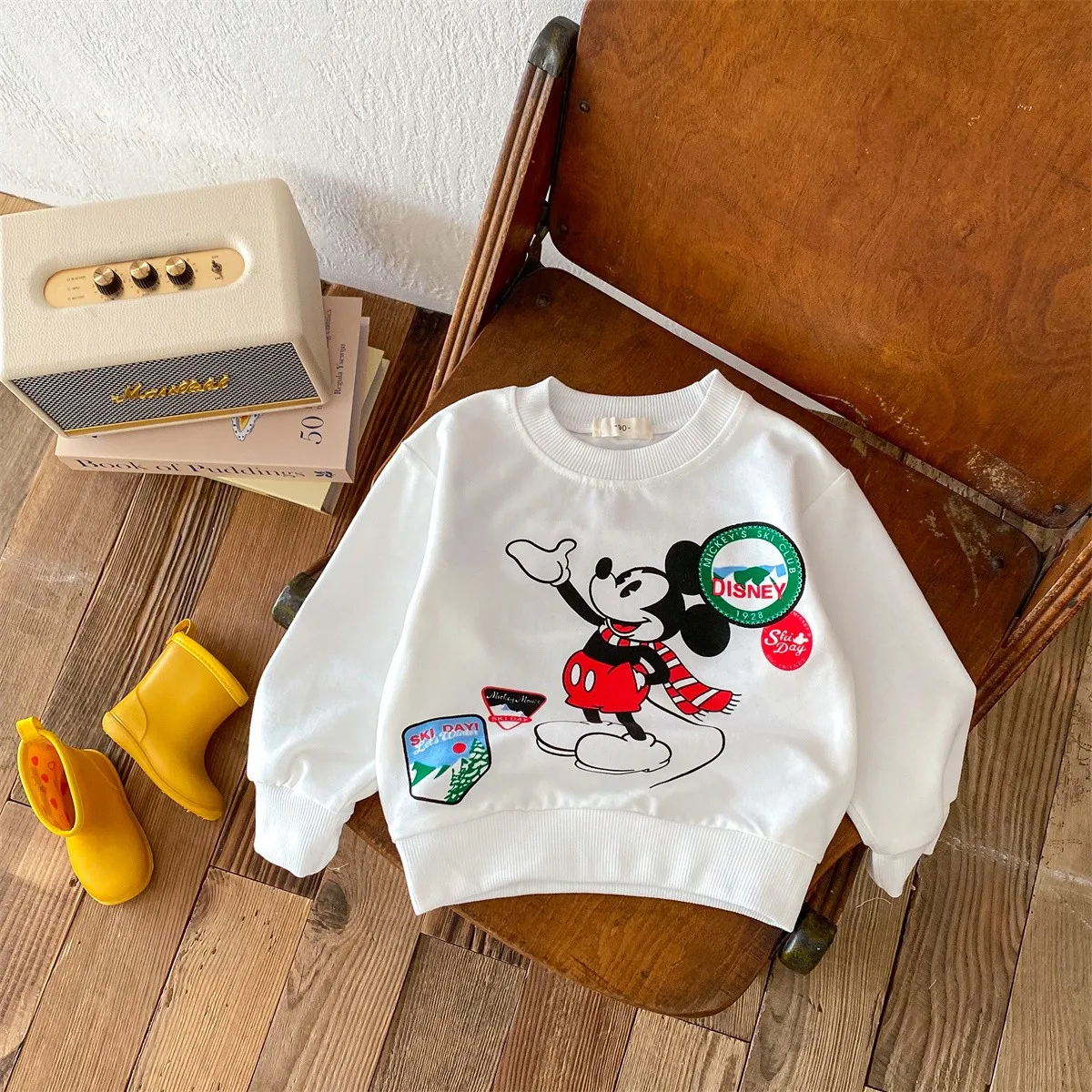 Spring/autumn Children\'s Wear Tops Mickey Mouse Sweatshirt Long Sleeve Tops Loose Fashion Casual Hoodies Crewneck Pullover Shirt