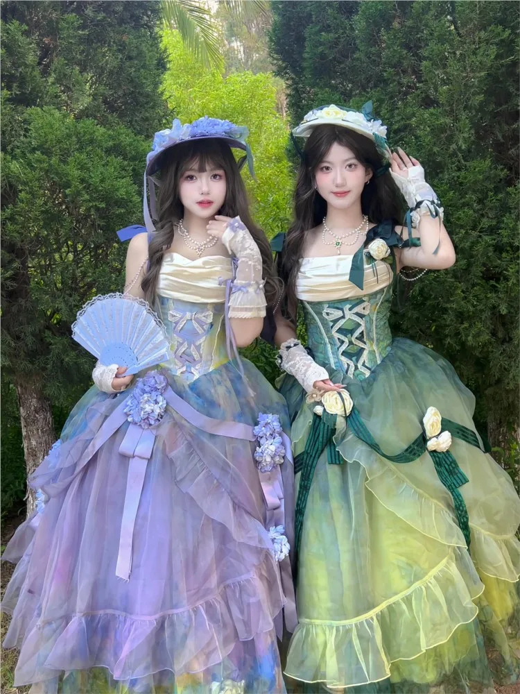 ชุดพิธีกรวันเกิดสไตล์ภาพวาดสีน้ํามันหรูหราหรูหราและประณีต