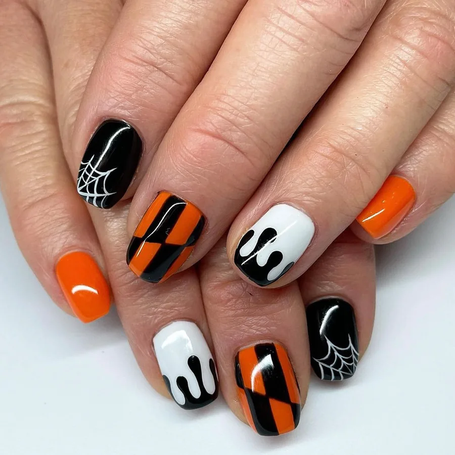 48Piece Short Glossy Press-On Nails for Halloween with Pumpkin Spiderweb and Checkered Patterns Fake Nail Tips for Party Wear