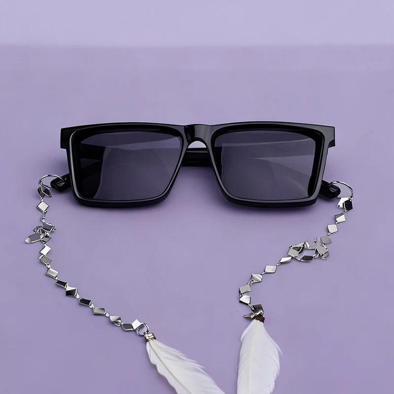 

Trendy Simplicity Lolita Diamond Chain Feather Super Cool Street Explosion Retro Stage Punk Cool Sunglasses Sun Shade Eyewears