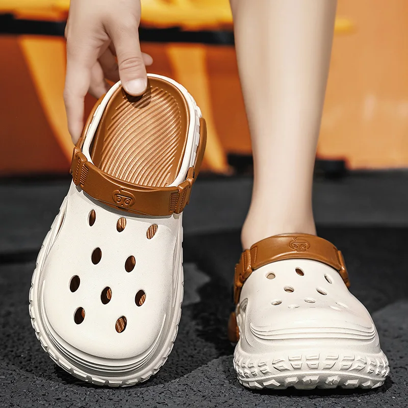 

Summer Clogs Sandals 48 Men Clogs EVA Slippers Soft Sole Breathable Beach Slippers Men Home Slippers Outdoor Antiskid Shoes