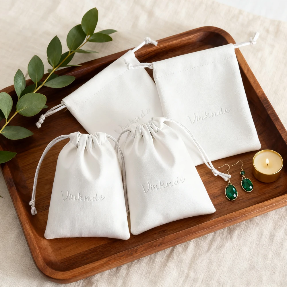 

50/100 шт., белая кожаная сумка с логотипом, свадебный подарок, кольца, серьги, сумка для конфет, шоколада, портативный дорожный карман для хранения