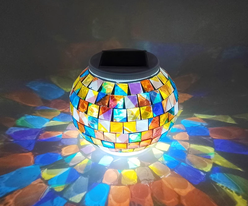 

Solar powered outdoor courtyard rainbow light and shadow lamp garden lawn decoration