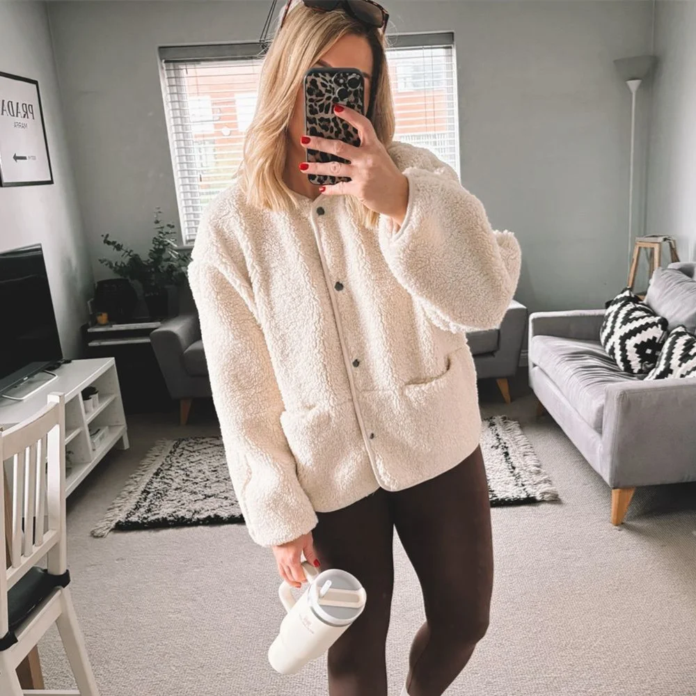 PB&ZA2024 autumn new women's clothing style simple round neck casual comfortable simple teddy fleece jacket short jacket