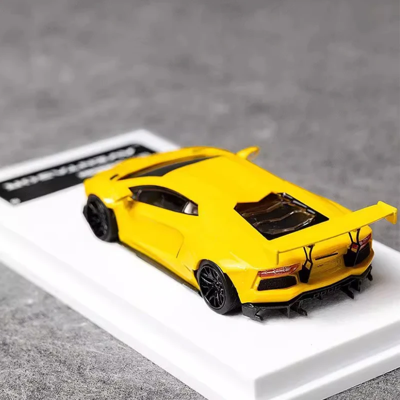 Escala 1:64 Aventador LP700-4 modelo de resina simulación producto terminado decoración pasatiempos recuerdos regalos juguetes colección exhibición
