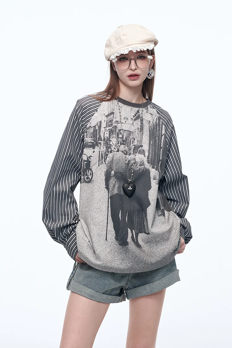 ELFSACK Fitted Graphic Long Sleeve Tee Women, Raglan Striped Sleeve All-Over Print T-Shirt, Retro Y2K Streetwear Top