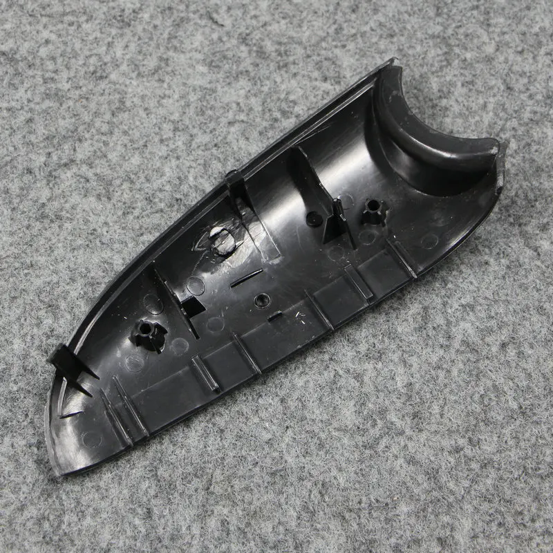 Apply to Passat B5 Golf 4 MK4 Bottom decorative panel of reverse mirror Bottom shell Reflector bottom cover