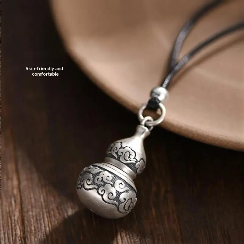 Lucky Gourd Pendant Men Ethnic Style Silver Plated Fashion Sweater Chain Creative Jewelry for Anniversary Presents