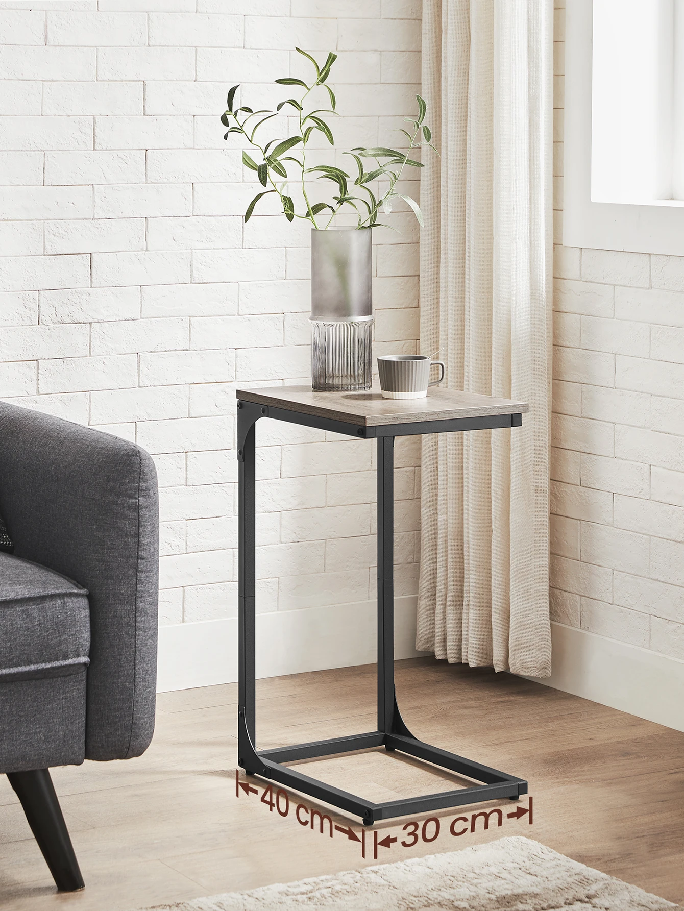 VASAGLE C-Shaped End Table, Small Side Table For Couch, Sofa Table With Metal Frame For Living Room, Bedroom, Bedside